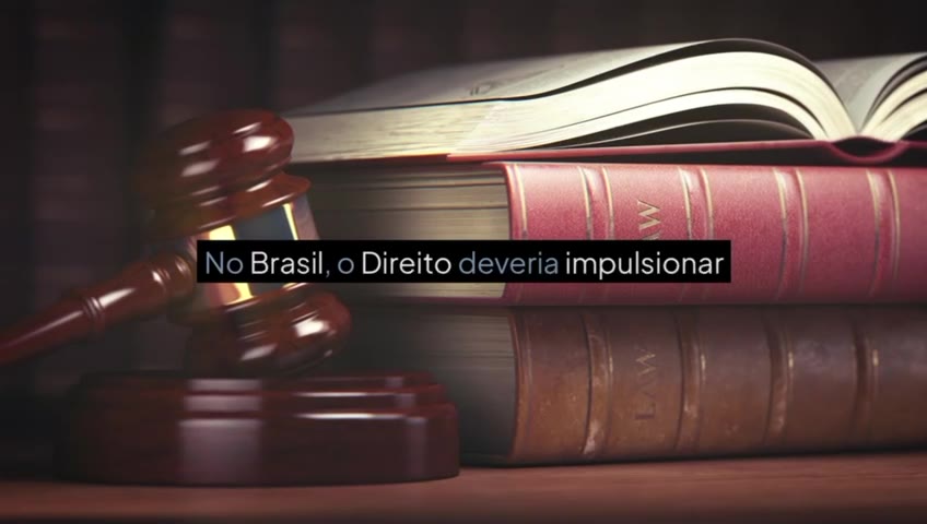 Frame do filme-manifesto: livros de Direito e a frase 'No Brasil, o Direito deveria impulsionar'